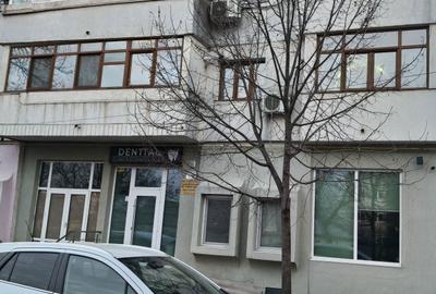 Apartament cu 3 camere decomandat în Central - 1