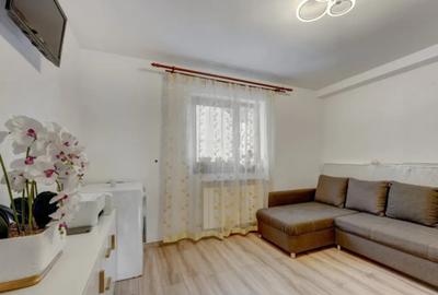 Casă cu 5 camere cu Teren 320 Mp în Vidra - 2