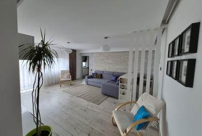 Apartament cu 3 camere decomandat în Exterior Vest - 1