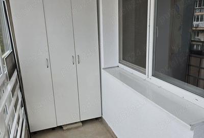 Inchiriez apartament 2 camere decomandate Vitan Rin Grand Hotel - 10