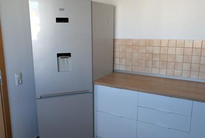 Apartament cu 3 camere decomandat în Bartolomeu - 9