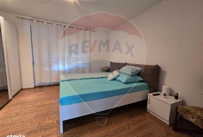 Casă cu 3 camere cu Teren 615 Mp în Central - 1