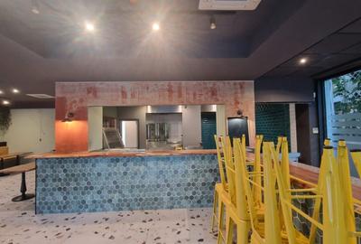 Spatiu comercial, 137mp+ terasa 20mp, Brazda lui Novac, zona Guliver - 3