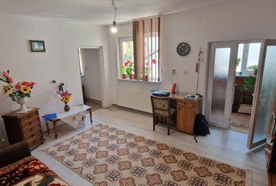 Casă individuală cu 3 camere cu Canalizare în Est - 3
