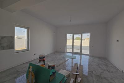 Casa parter - 4 camere - 2 bai- beci-380mp teren-incalzire pardoseala - 7