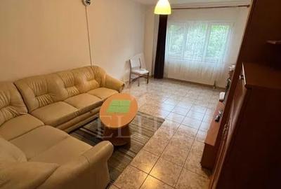 Apartament 2 camere în zona SALA SPORTURILOR