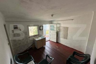 Casă cu Teren 350 Mp în Central - 2