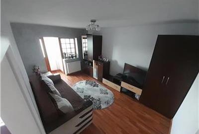 Apartament cu 2 camere, decomandat - zona Stupini - 5