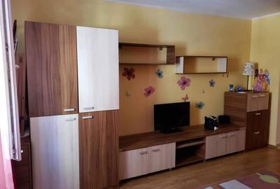 Inchiriez garsoniera - 3