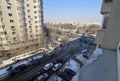 Garsonieră decomandată în Dristor - 1