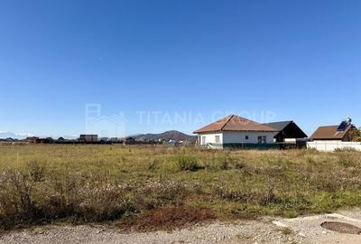 Teren intravilan, PUZ aprobat, 800 mp, cu utilități, Harman - 2