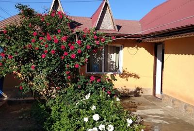 Casă cu 3 camere în Mogoșoaia - 2