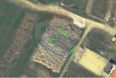 Teren agricol intravilan de 600 mp, în Sânmartin - 1