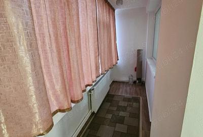 Apartament cu 2 camere semidecomandat, mobilat în Țiglina 2 - 4