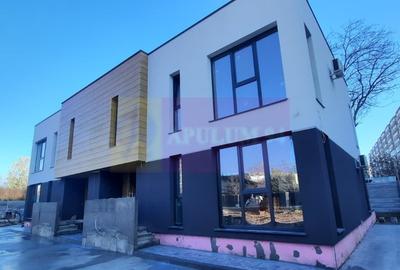 6 Case individuale la vanzare, 4 camere, in zona bd 1Decembrie 1918 - 21