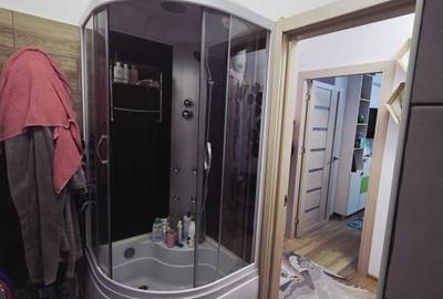 Apartament cu 3 camere decomandat în Rediu - 12