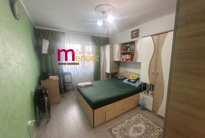 Apartament 3 camere,zona Neptun,etaj 2 - 3