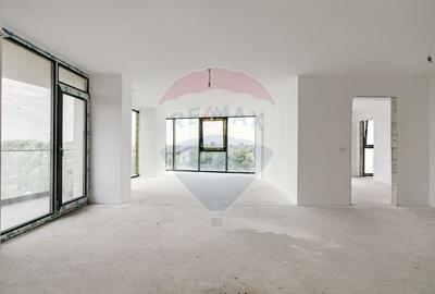 Apartament cu 3 camere semidecomandat în Subcetate - 1