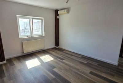 Apartament cu 4 camere semidecomandat, mobilat în Sebastian - 3