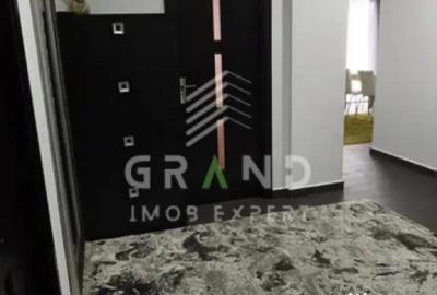 Apartament cu 3 camere semidecomandat în Central - 3