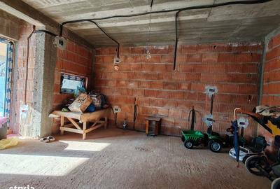 Casă cu 5 camere cu Teren 500 Mp în Craiovei - 5