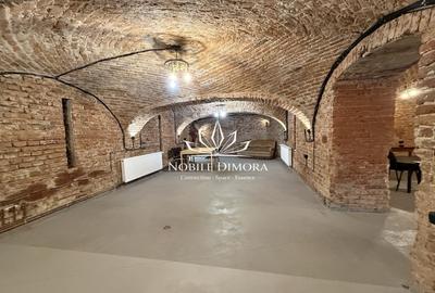 Spațiu comercial, de 162 mp, în Central - 12