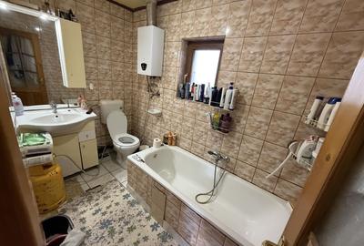 Casă individuală cu 3 camere cu Canalizare în Kamsas - 9