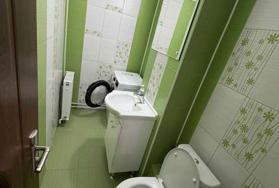 Apartament cu 4 camere decomandat în Central - 2