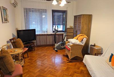 Stirbei Voda Cismigiu Ostasilor - S+P+2+M teren 595 mp singur curte, 1900000 € Stirbei Voda Cismigiu Ostasilor - S+P+2+M teren 595 mp singur curte, 1900000 € - 13