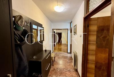 Apartament 4 camere | Bloc 1990 | 3 balcoane | Vedere panoramica - 11