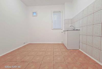 Apartament cu 2 camere semidecomandat în Brazda lui Novac - 1