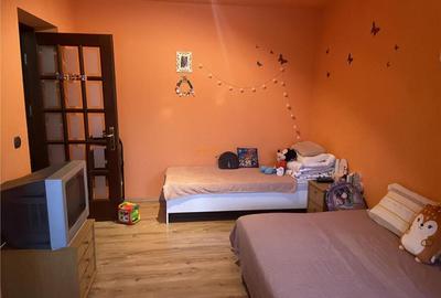 Apartament 4 camere , zona centrala - Inspectoratul Scolar , - 9