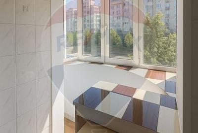 Apartament 3 camere de vanzare - Bulevardul Decebal - 4