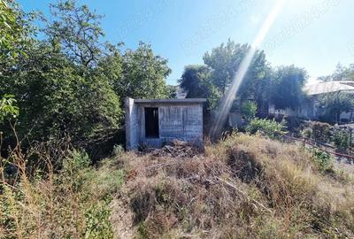 Casă cu 3 camere cu Teren 500 Mp în Central