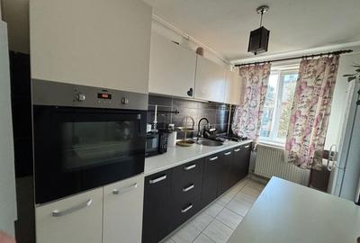 Apartament cu 2 camere decomandat în Ultracentral - 2