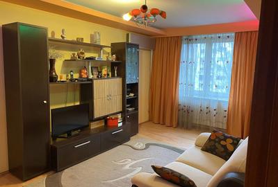 Apartament cu 3 camere decomandat în Exterior Vest - 3