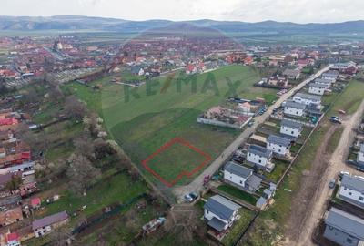 Teren Construcții intravilan de 814 mp, în Bod - 1