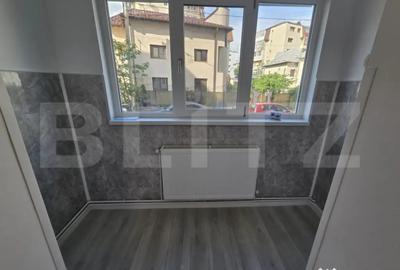 Apartament cu 3 camere decomandat în Sud - 5