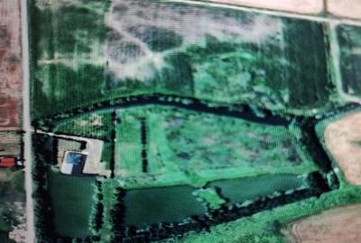 Teren privat cu amenajari ptr evenimente,cazare și pescuit sportiv. - 2