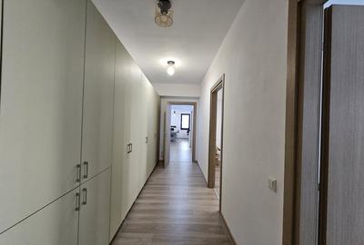 Vanzare apartament 4 camere cu gradina | 2 parcari | bloc 2019 | Victoriei - 16