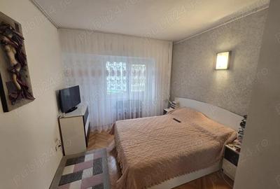 Apartament cu 3 camere decomandat în Dacia - 5