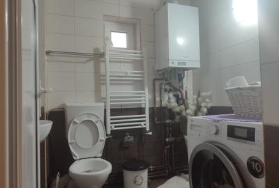 Casă cu 5 camere cu Canalizare în Tătărași - 10