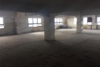 Spațiu comercial, de 1,500 mp, în Giulești - 4