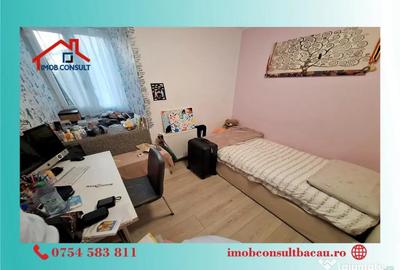 Apartament cu 4 camere decomandat în Cornișa - 11