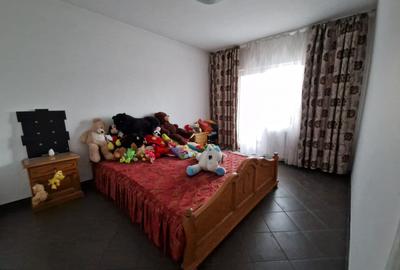 Casă individuală cu 5 camere cu Canalizare în Grivița - 4