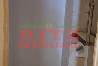 Apartament cu 3 camere decomandat în Central - 2