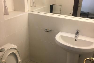 Casă cu 4 camere cu Canalizare în Străulești - 3