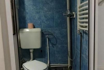 Garsonieră decomandată în Baicului