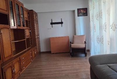 Apartament cu 3 camere decomandat, mobilat în Nicolina - 15