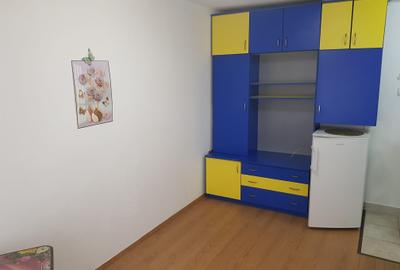 Garsonieră semidecomandată, mobilată în P-ța Reșița - 3
